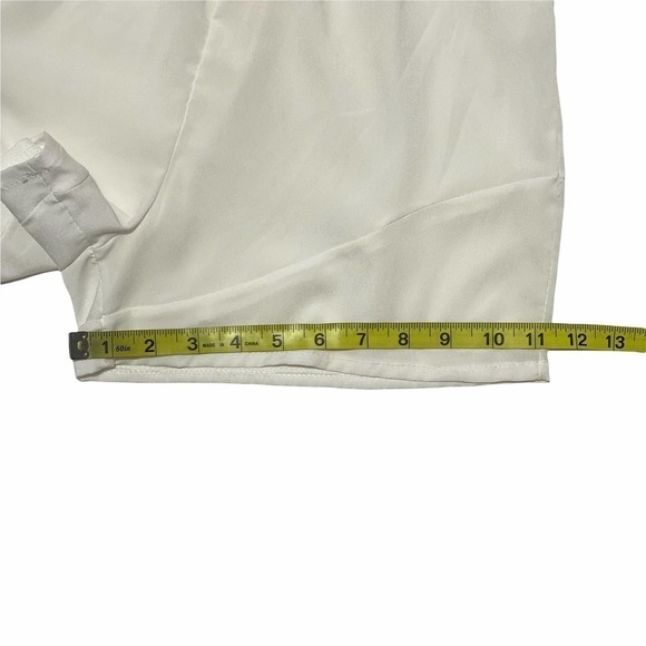 FURTADO Solid White Lace Trim Cold Shoulder Short Sleeve Mini Romper Size Small - Picture 12 of 16